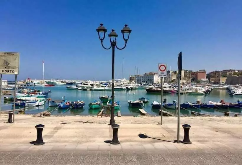 B&b La Baia Sul Mare