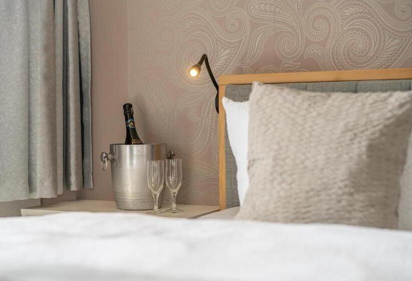 Bed and Breakfast Bichl 761