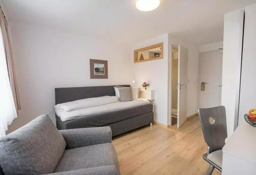 Bed and Breakfast Bichl 761