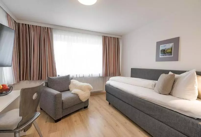 Bed and Breakfast Bichl 761