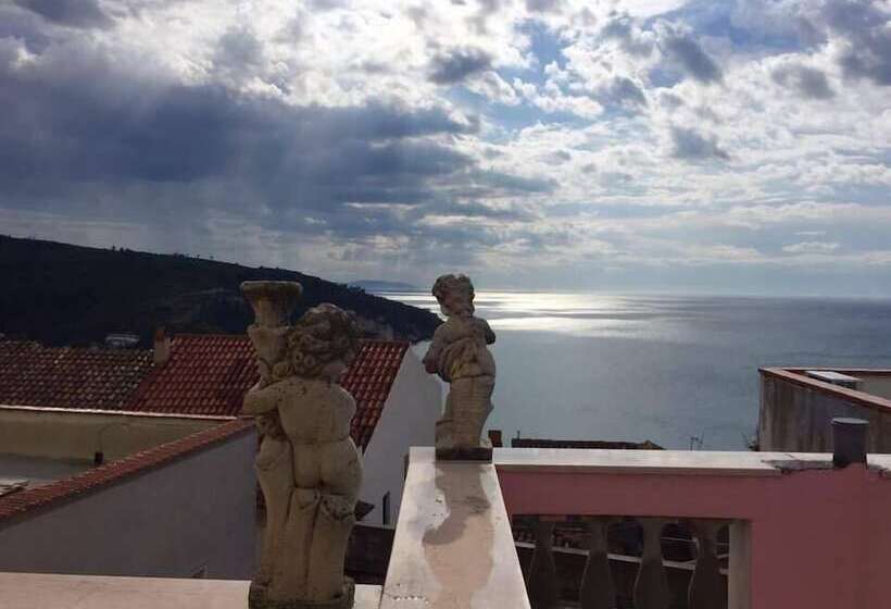 تختخواب و صبحانه Le Antiche Porte