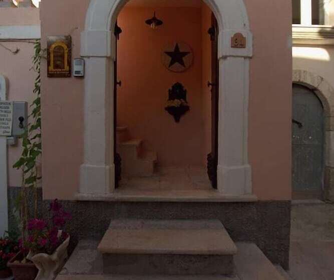 تختخواب و صبحانه Le Antiche Porte