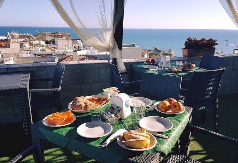 تختخواب و صبحانه Le Antiche Porte