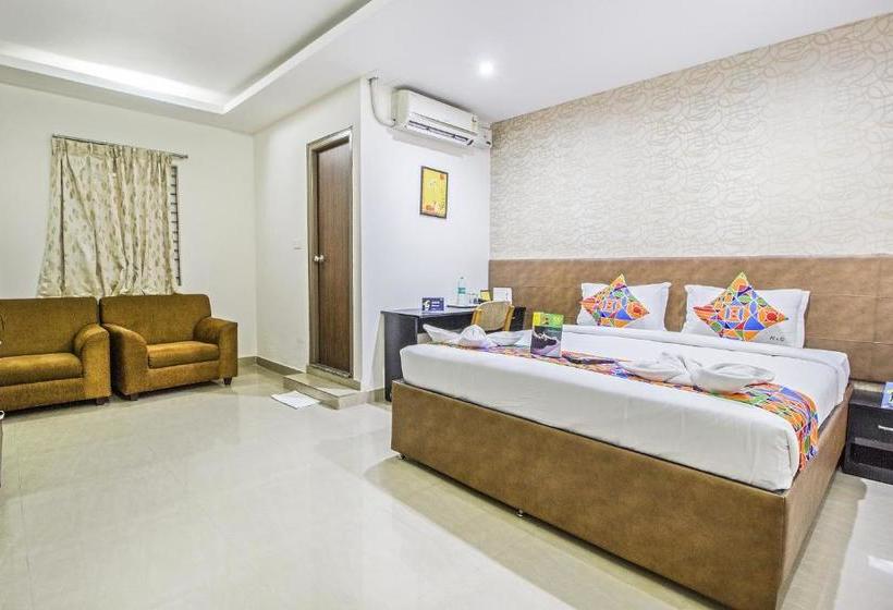 فندق Fab 4 Seasons Silk Board