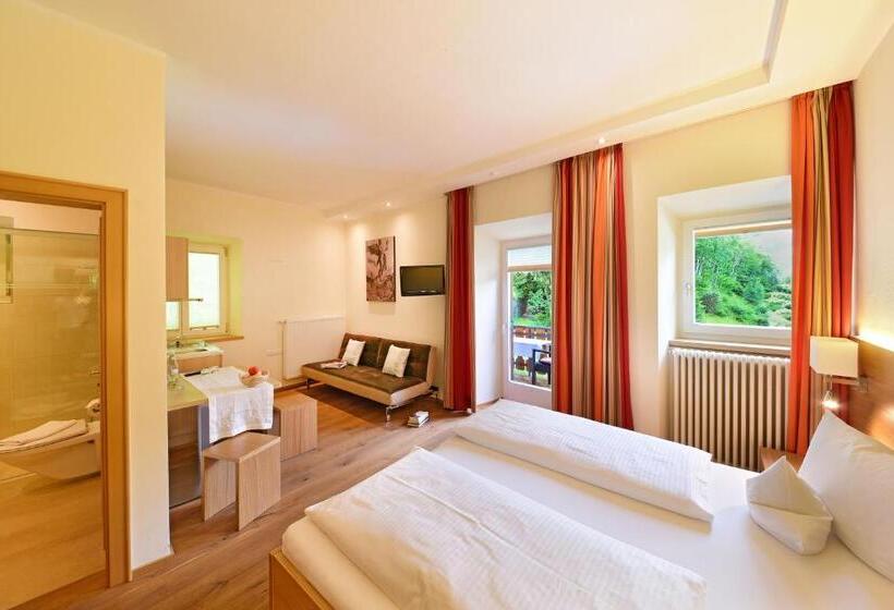 בית מלון כפרי Ansitz Gamp