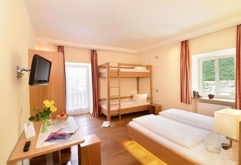 בית מלון כפרי Ansitz Gamp