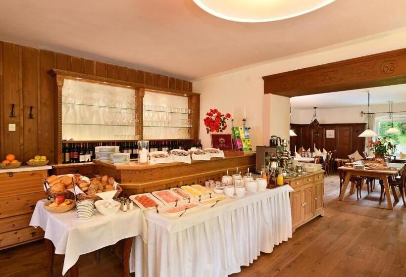 בית מלון כפרי Ansitz Gamp