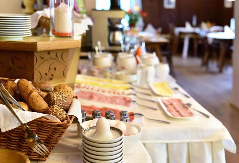 בית מלון כפרי Ansitz Gamp