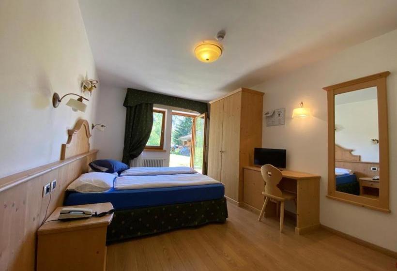 בית מלון כפרי Camoscio