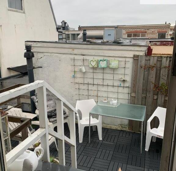 هتل El Sol Zandvoort