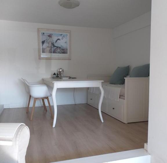 هتل El Sol Zandvoort