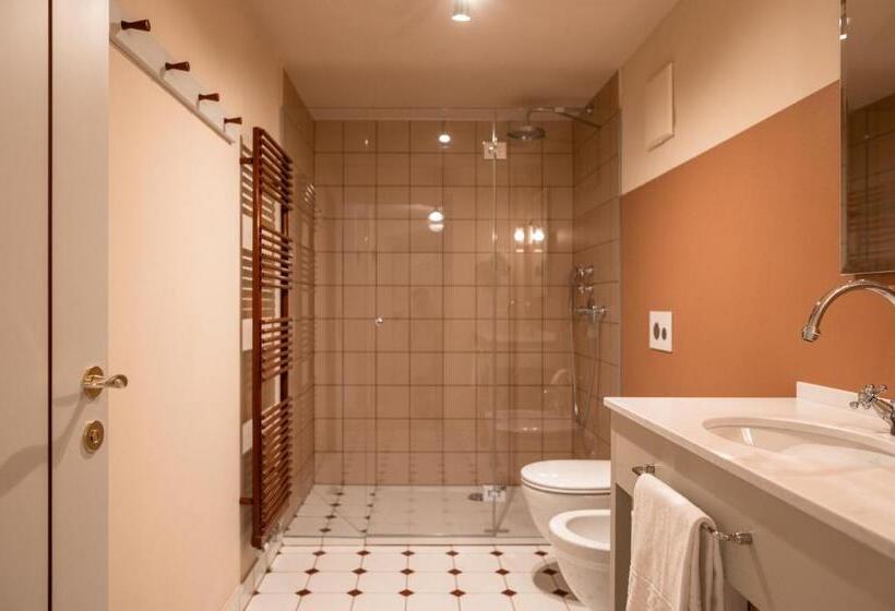 Szálloda Leuchtenburg Am See