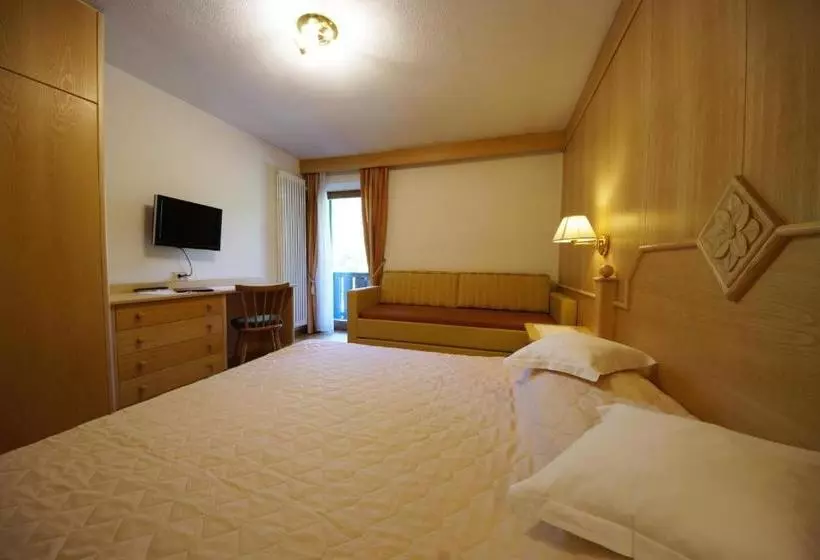 Hotelli Pensione La Müda