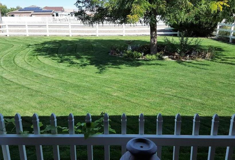 The Bookcliffs Bed & Breakfast