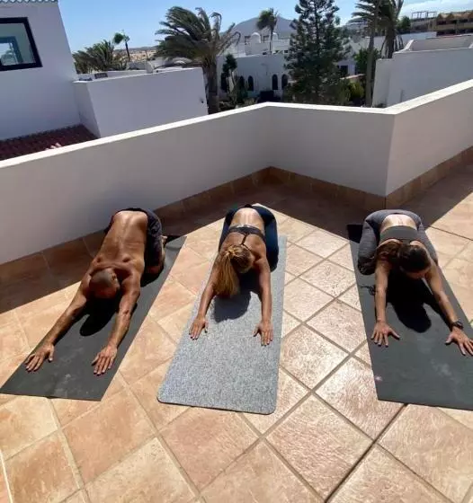 Retkeilymaja Pura Vida Surf Camp & School