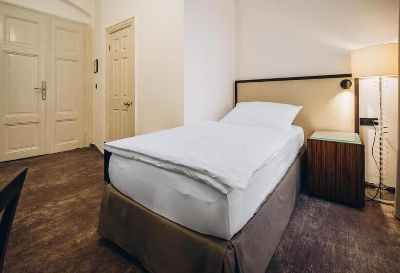 Szálloda Esplanade Carlsbad