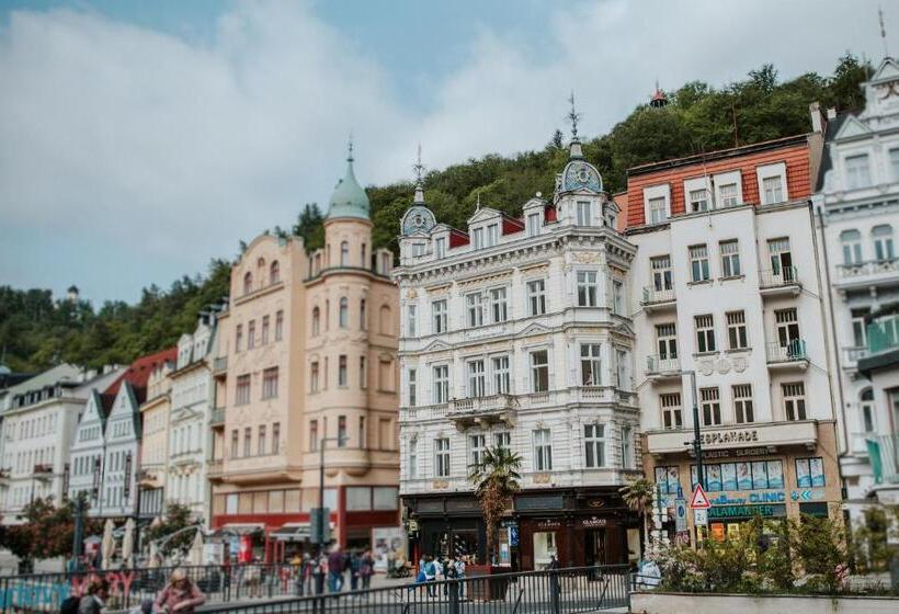 Szálloda Esplanade Carlsbad