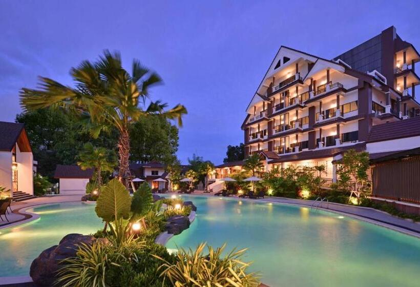 Kastel Pattaya Hotel By Loft Bangkok