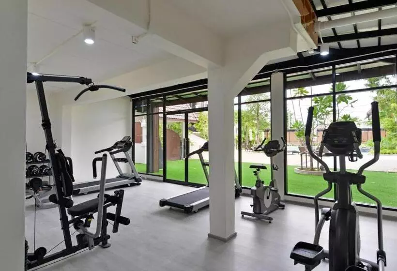 Kastel Pattaya Hotel By Loft Bangkok