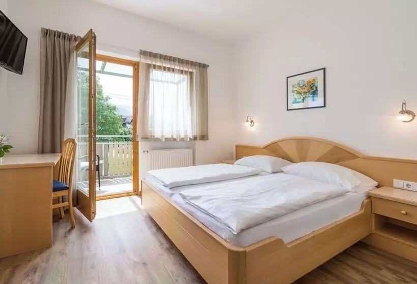 ベッドアンドブレックファースト Garni Schorneck