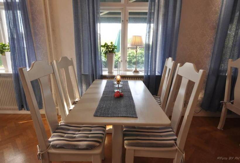 צימר Pensionat Prästgården