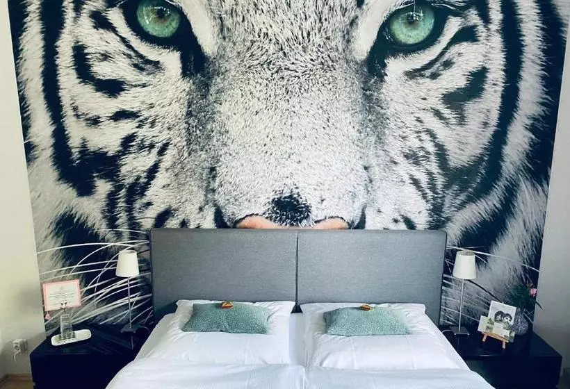 ベッドアンドブレックファースト Uma Rosa