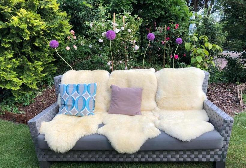 ベッドアンドブレックファースト Uma Rosa