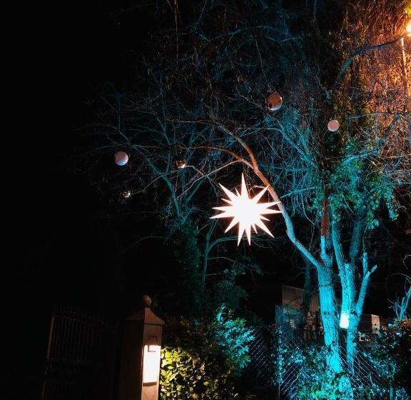 ベッドアンドブレックファースト Uma Rosa