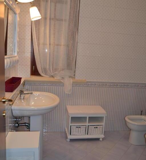 민박 Villa Ethnic Chic