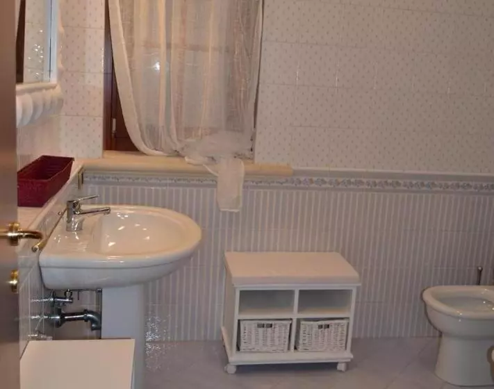 تختخواب و صبحانه Villa Ethnic Chic