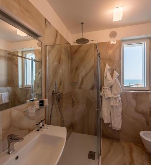 Hesperia Hotel & Residence