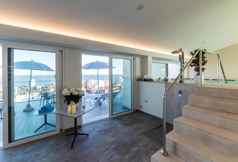 Hesperia Hotel & Residence