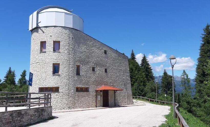 ホテル Albergo Chalet Abete Rosso