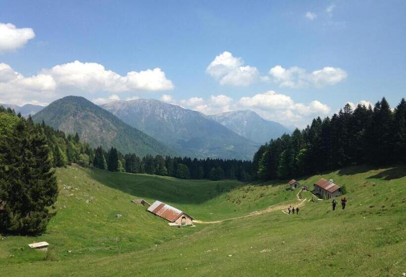 ホテル Albergo Chalet Abete Rosso