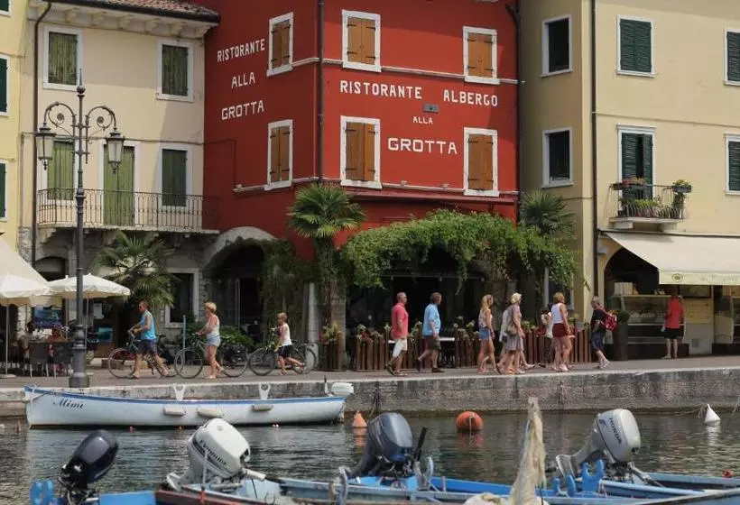 Hotelli Alla Grotta