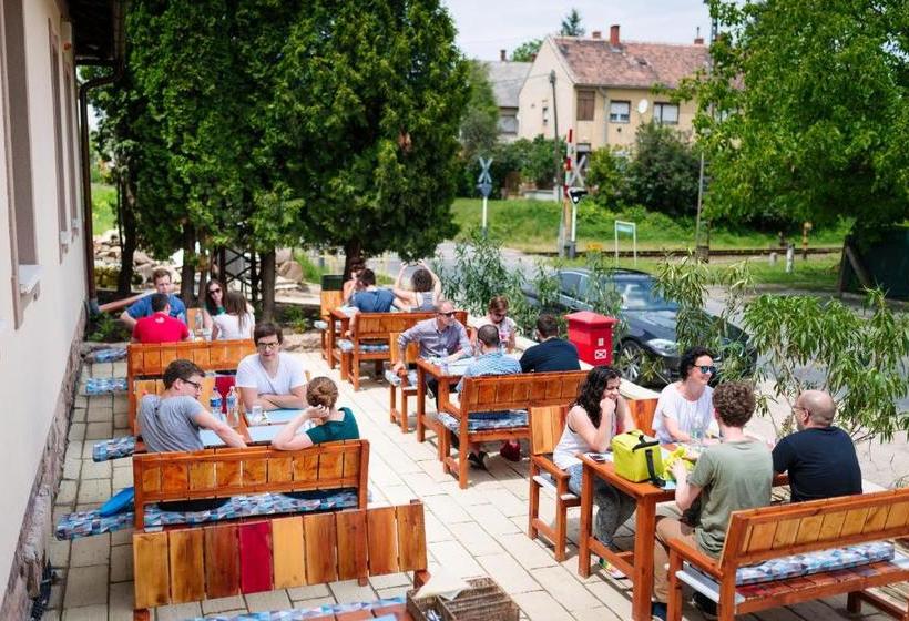 Отель Fészek  étel és