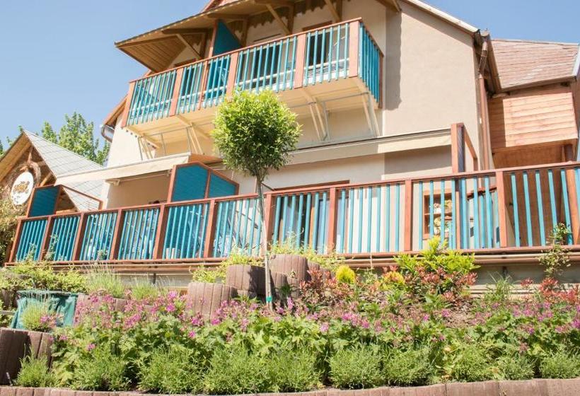 Отель Fészek  étel és