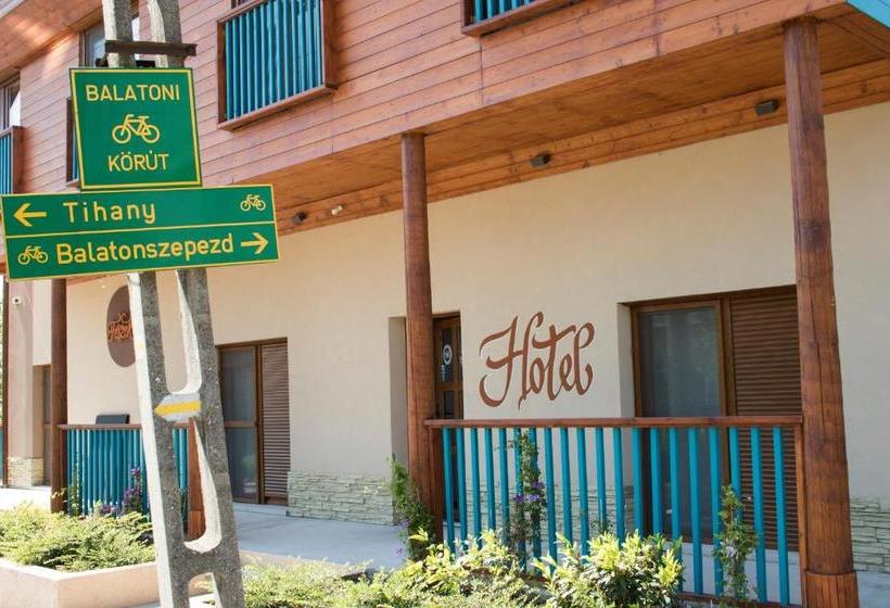 Отель Fészek  étel és