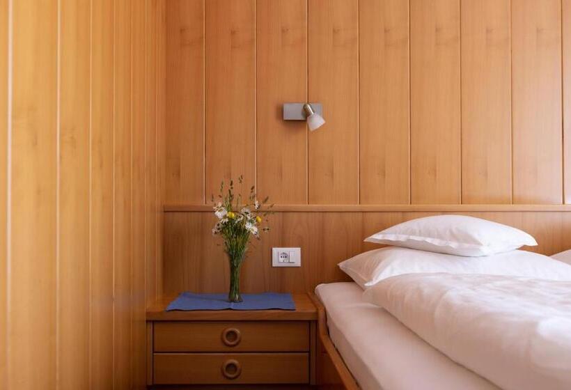 בית מלון כפרי Garni Juval