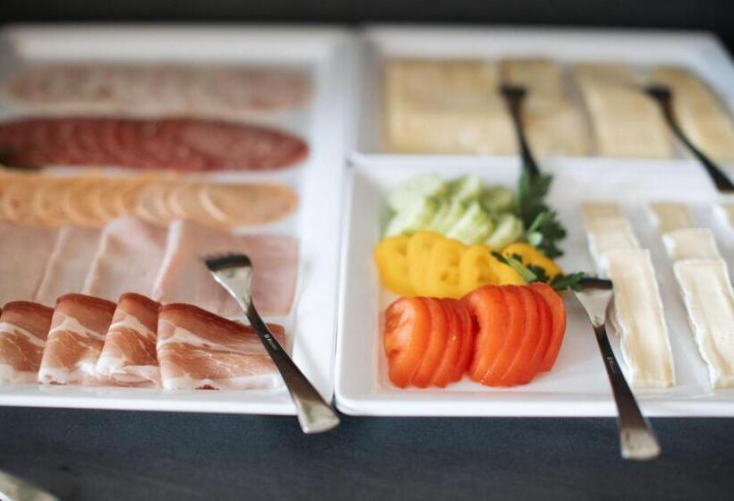 בית מלון כפרי Garni Juval