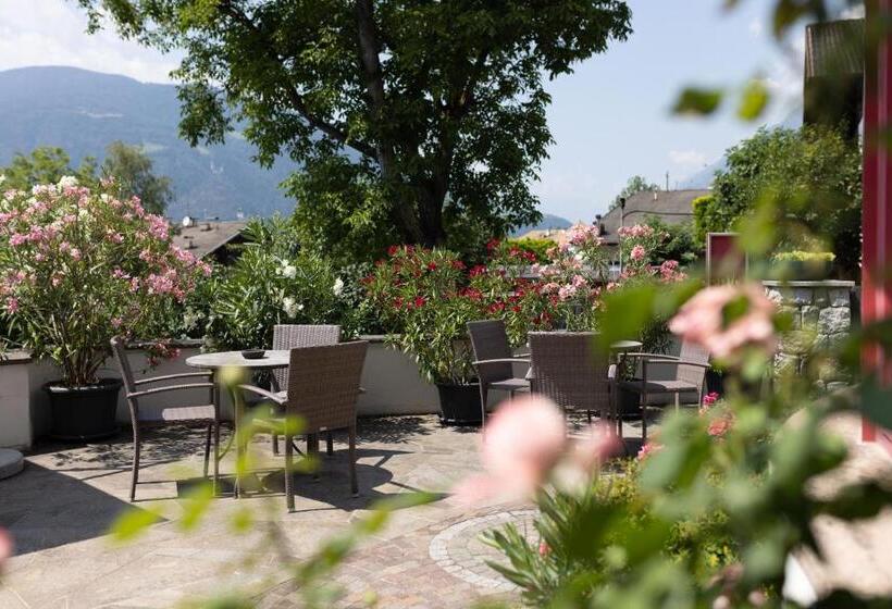 בית מלון כפרי Garni Juval