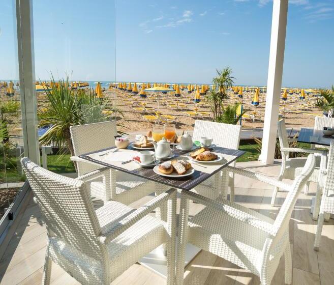 فندق Nizza Frontemare Superior 3 Stelle