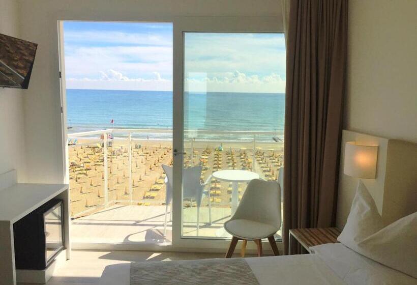 فندق Nizza Frontemare Superior 3 Stelle