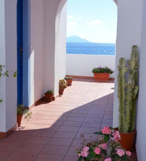 בית מלון כפרי Punta Barone