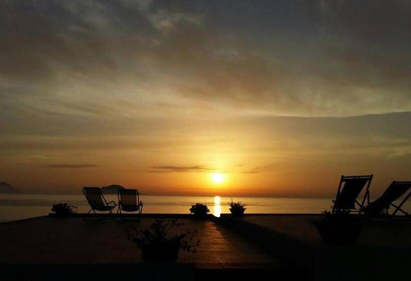 בית מלון כפרי Punta Barone