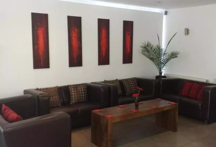 Hotelli Remont Oxford