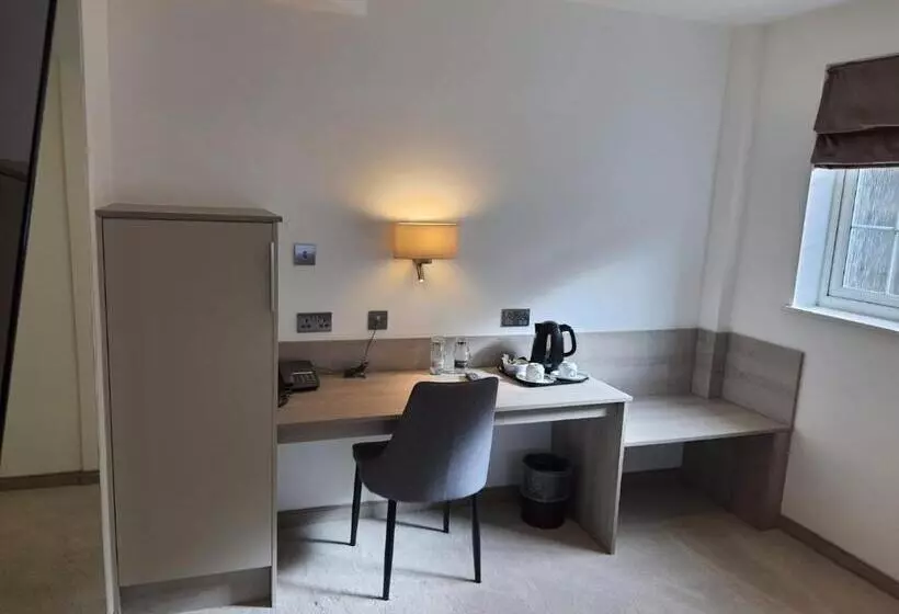 Hotelli Remont Oxford