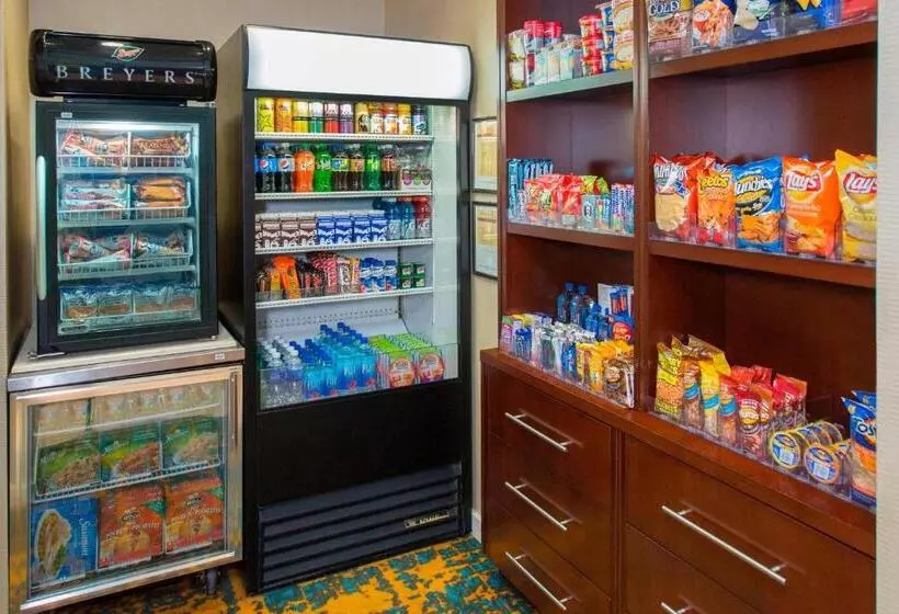 Hotelli Residence Inn By Marriott Moncton