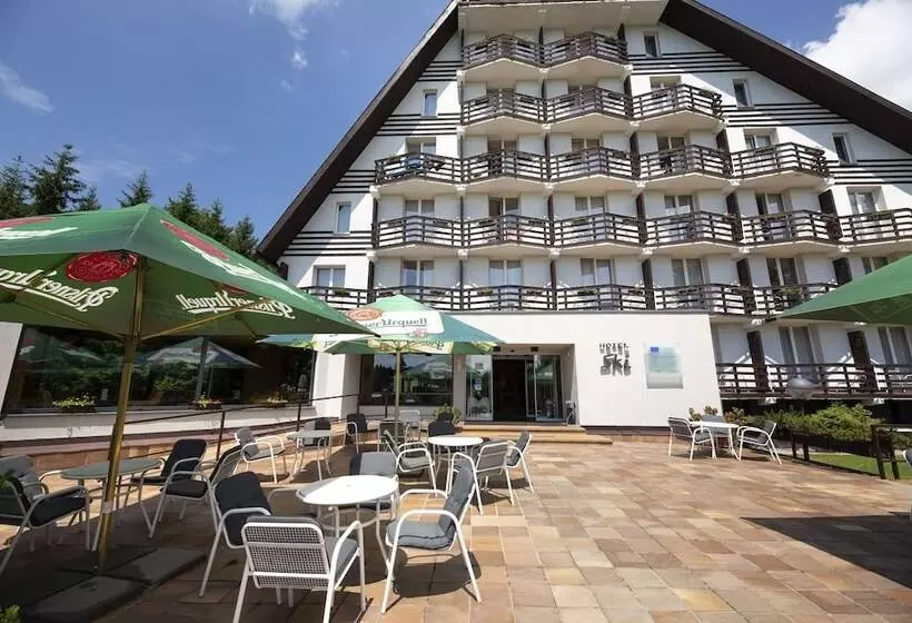 Hotelli Ski