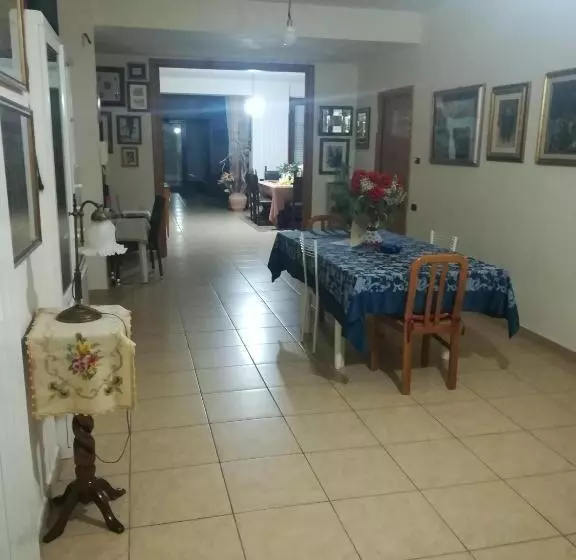 Villa Linda Bed And Breakfast